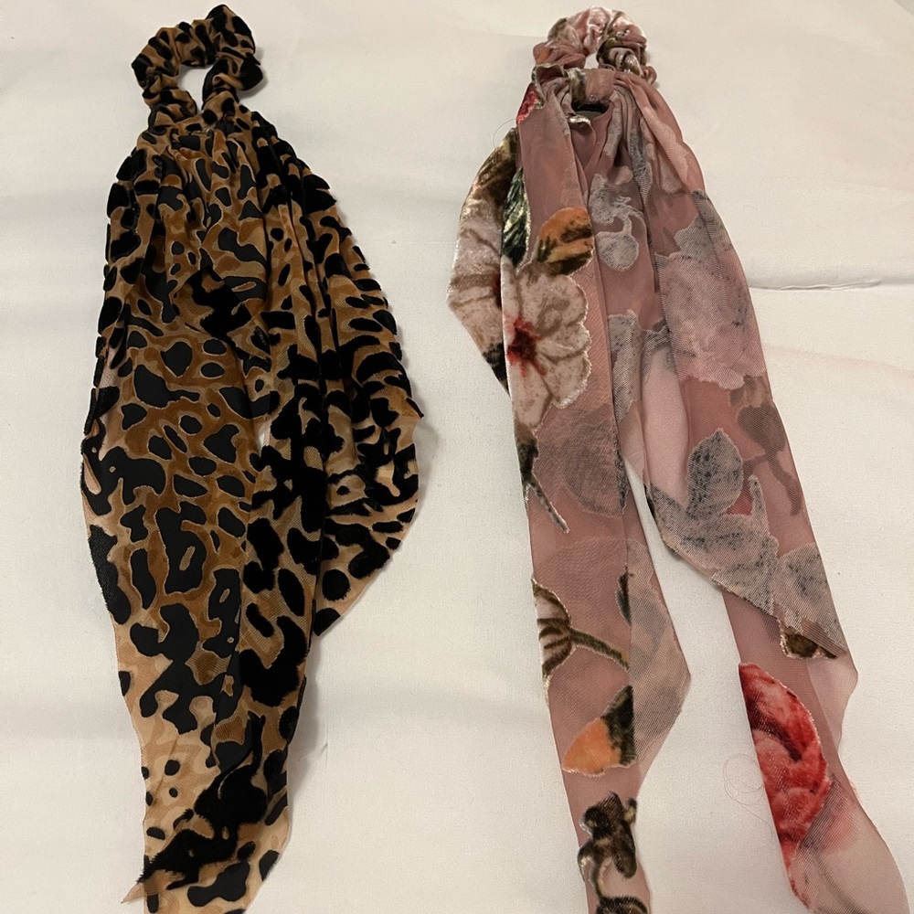 Assorted scrunchies